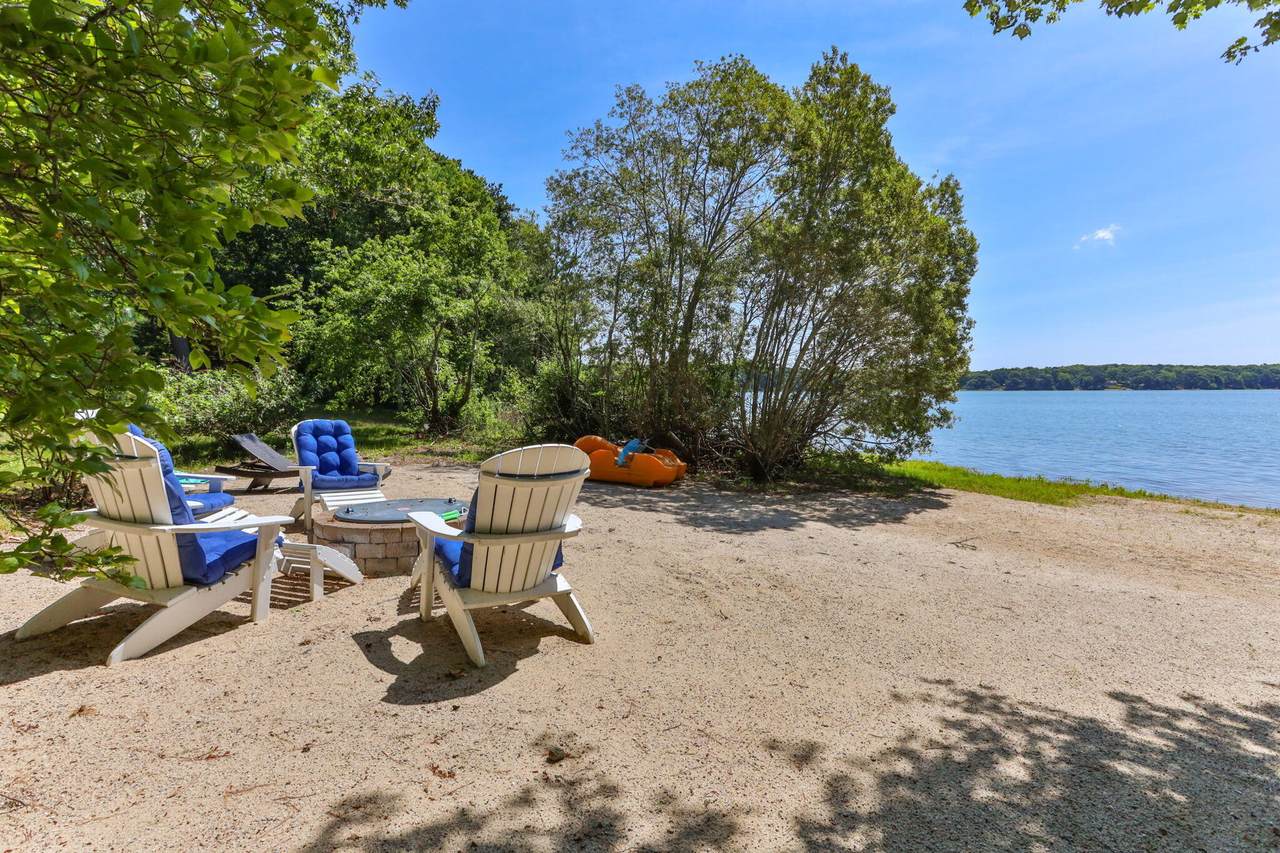 https://bt-photos.global.ssl.fastly.net/capecod/1280_boomver_2_22600528-2.jpg