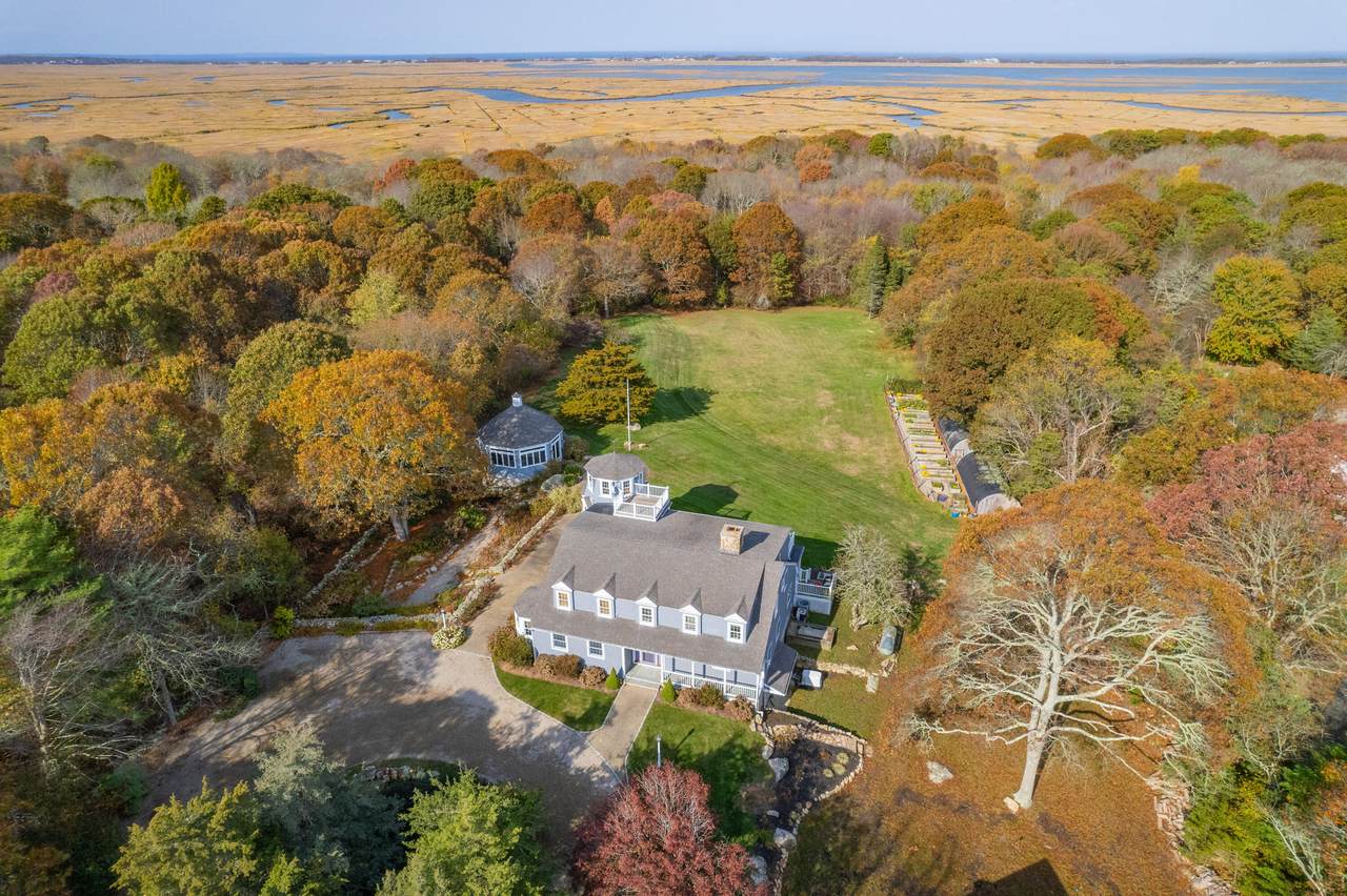 https://bt-photos.global.ssl.fastly.net/capecod/1280_boomver_2_22600532-2.jpg