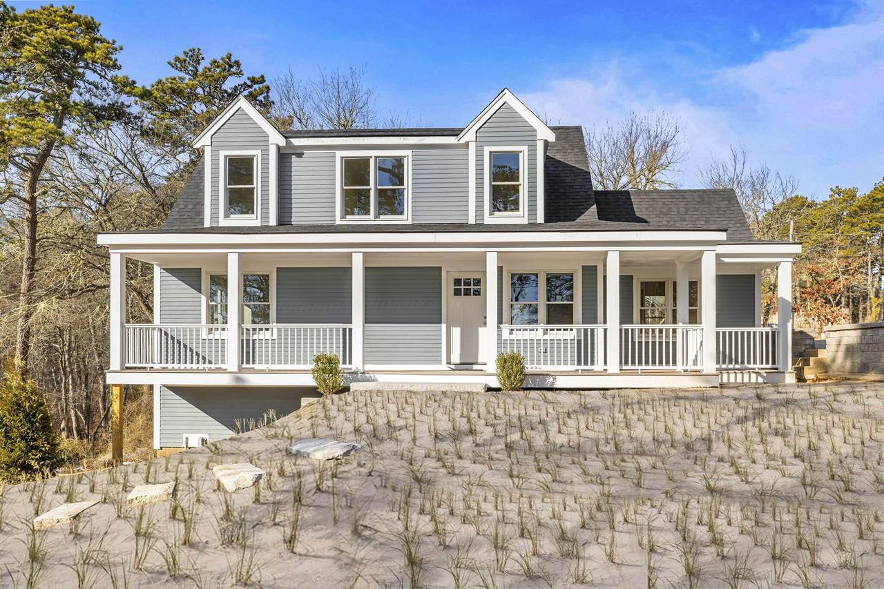 1 Shore Drive - Photo 1