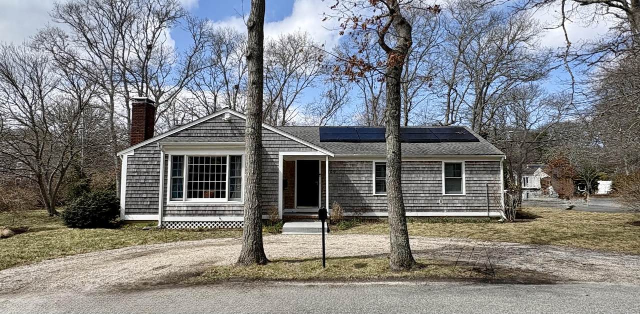 1309 Shootflying Hill Road - Photo 1