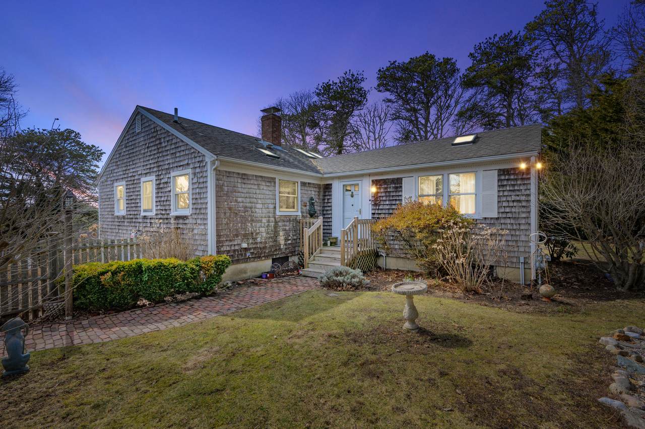https://bt-photos.global.ssl.fastly.net/capecod/1280_boomver_2_22600948-2.jpg