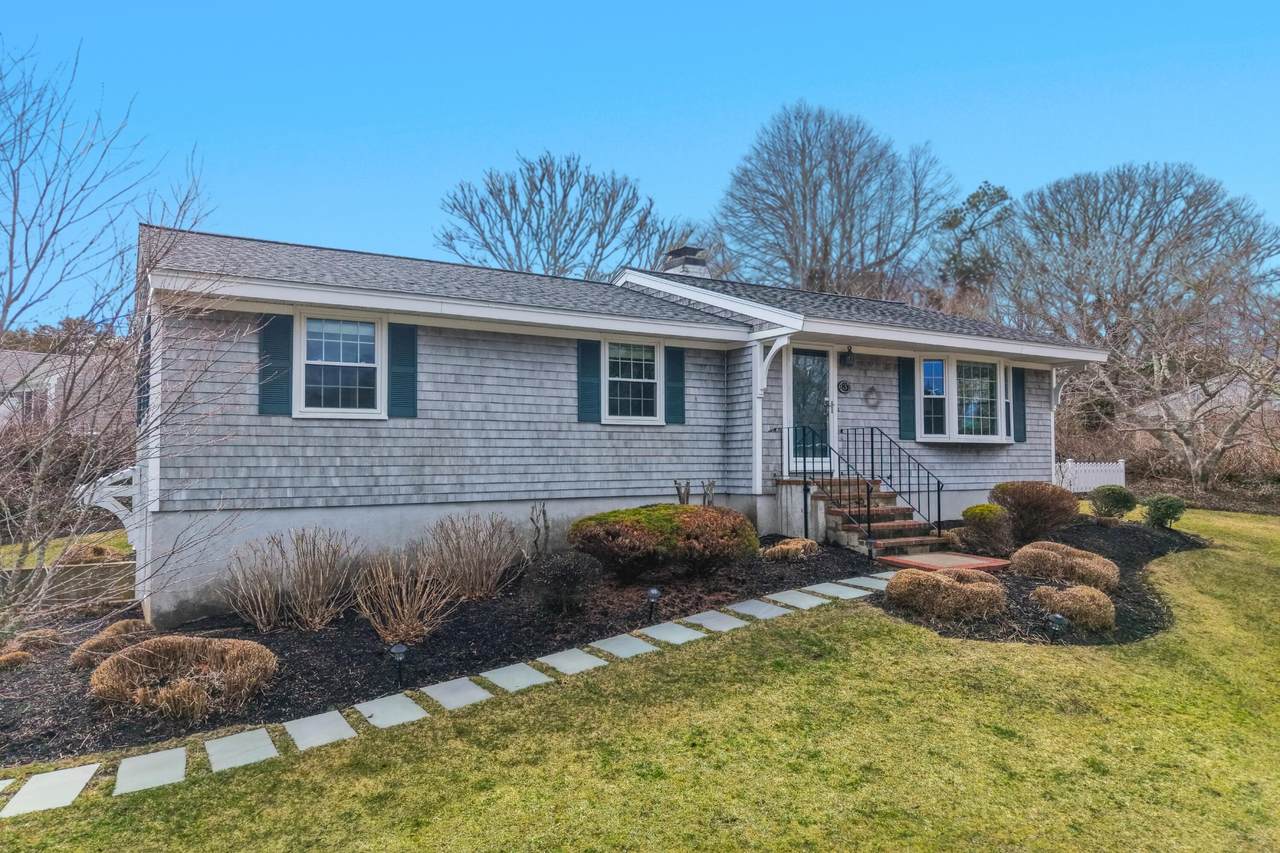 https://bt-photos.global.ssl.fastly.net/capecod/1280_boomver_2_22600988-2.jpg