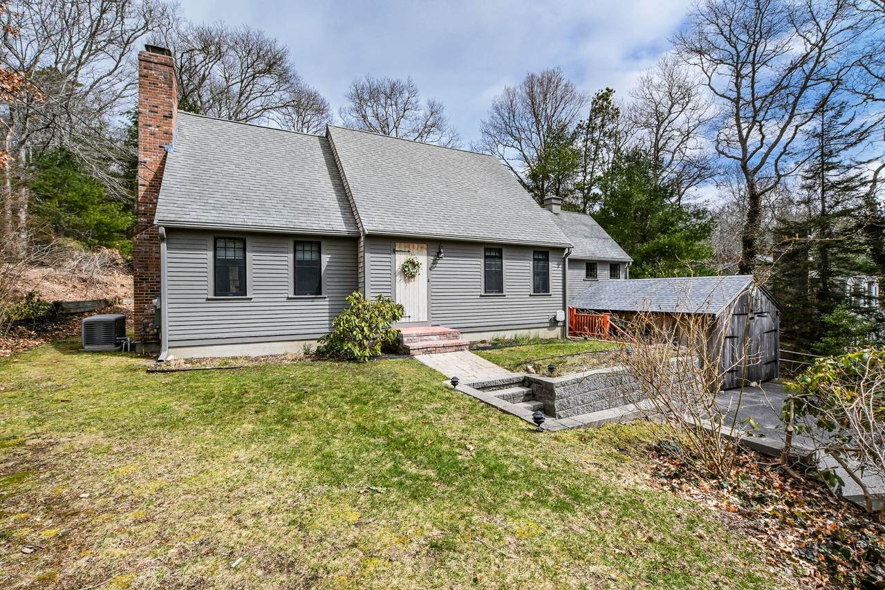 42 Pond View Drive - Photo 1