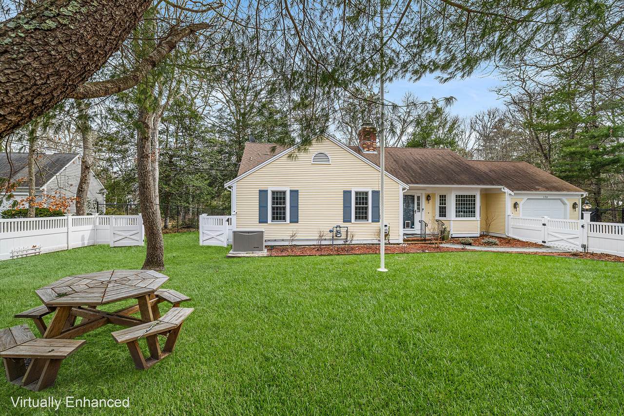 175 Old Post Road - Photo 1