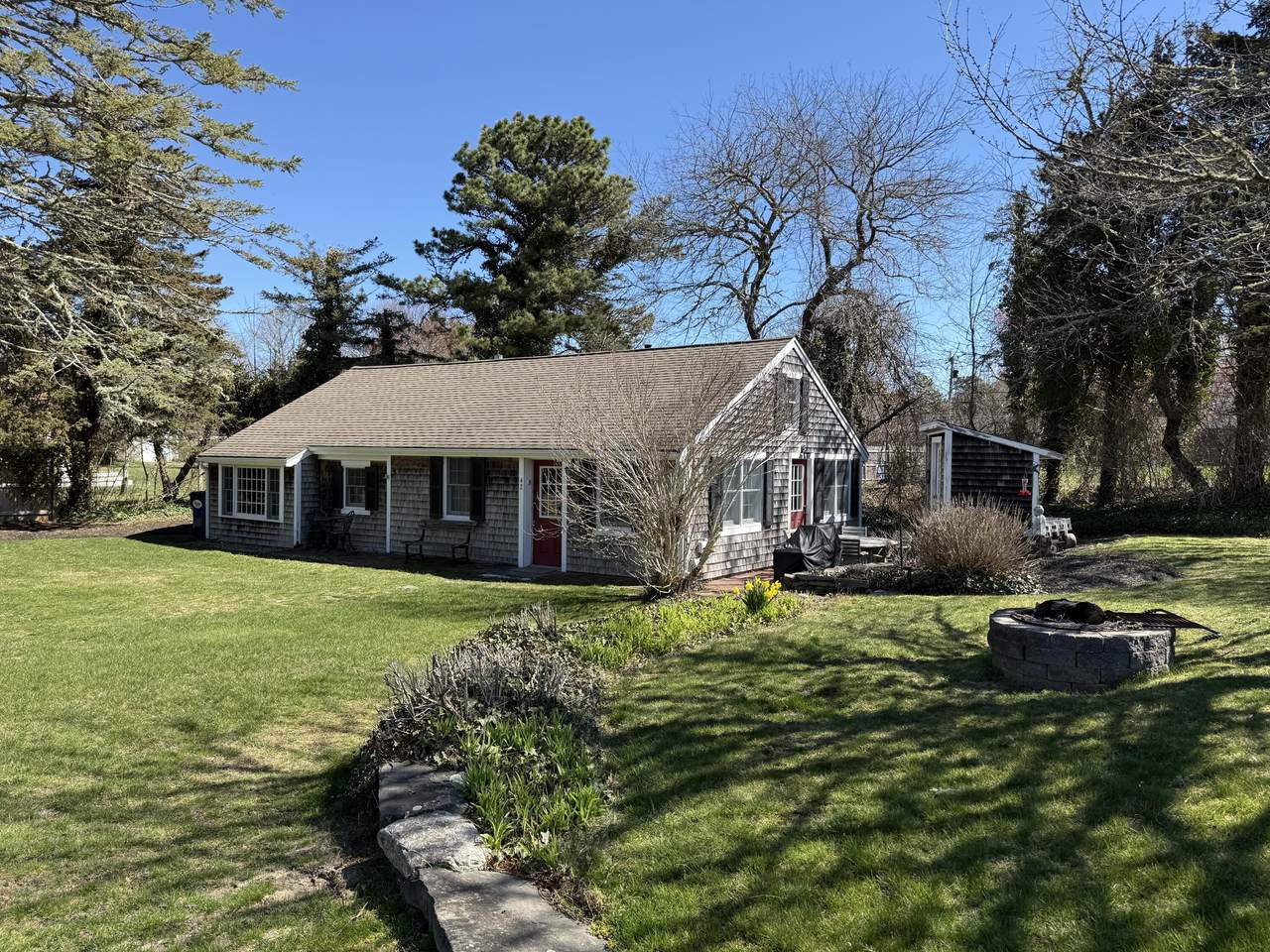 42 Partridge Circle - Photo 1