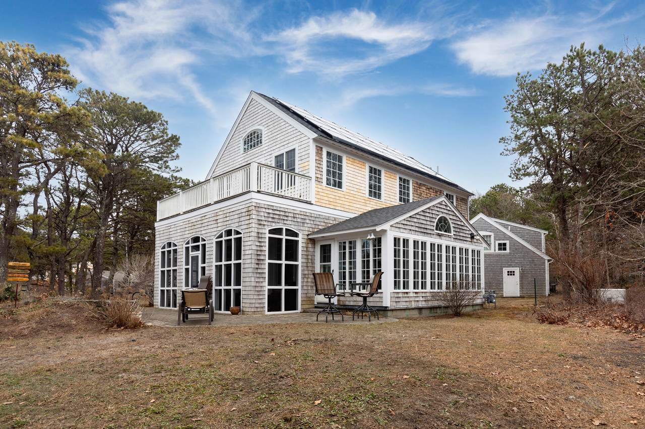 311 Sunken Meadow Road - Photo 1