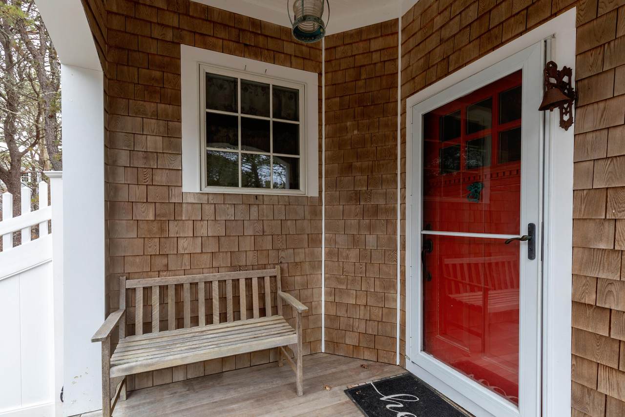 https://bt-photos.global.ssl.fastly.net/capecod/1280_boomver_2_22601308-2.jpg