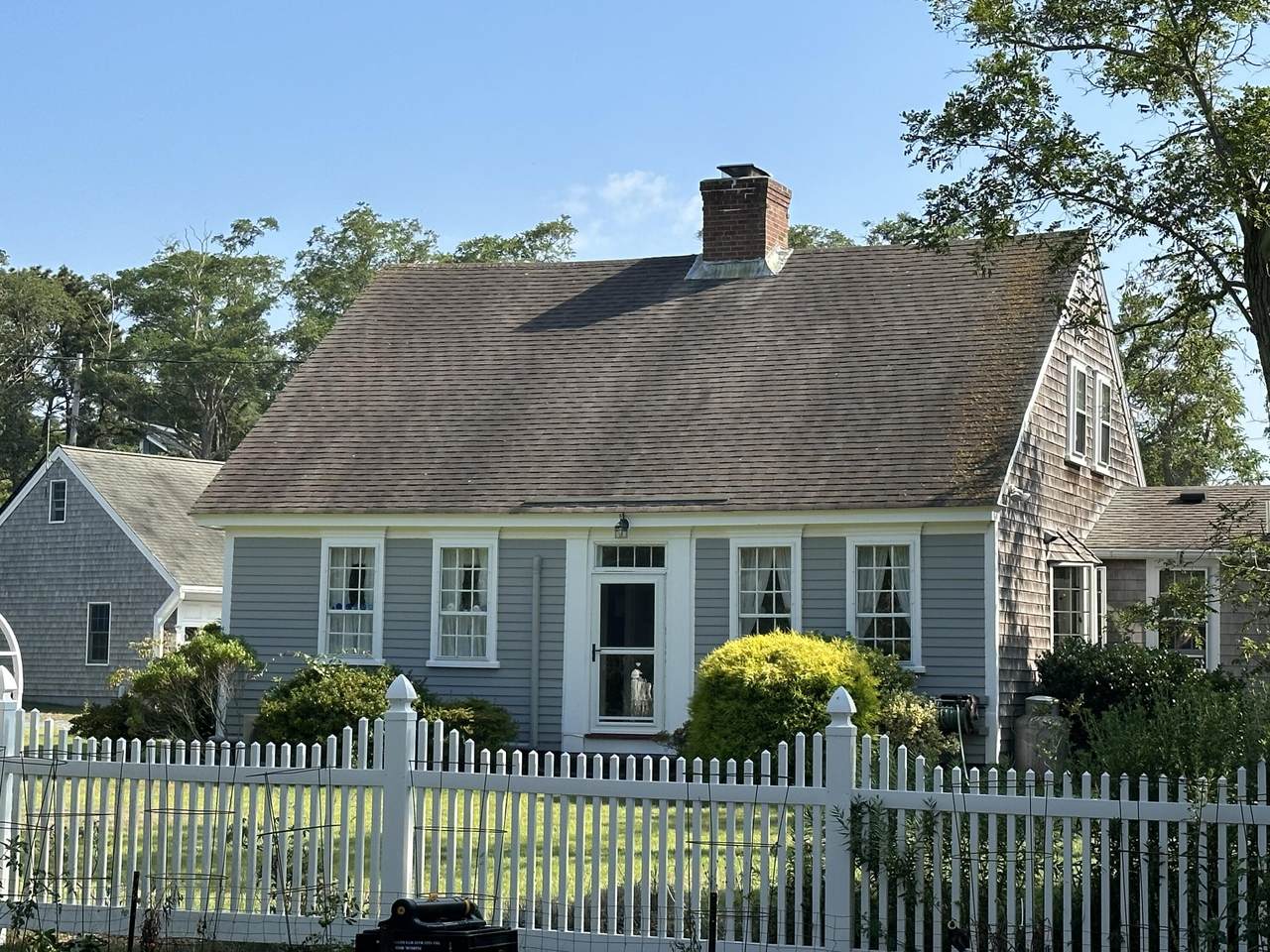 https://bt-photos.global.ssl.fastly.net/capecod/1280_boomver_2_22601465-2.jpg
