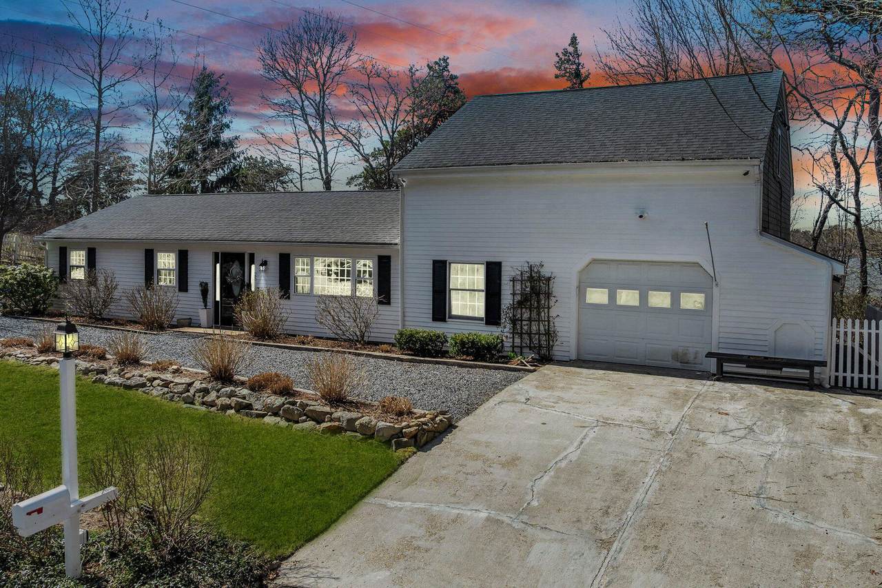 25 Frances Helen Road - Photo 1