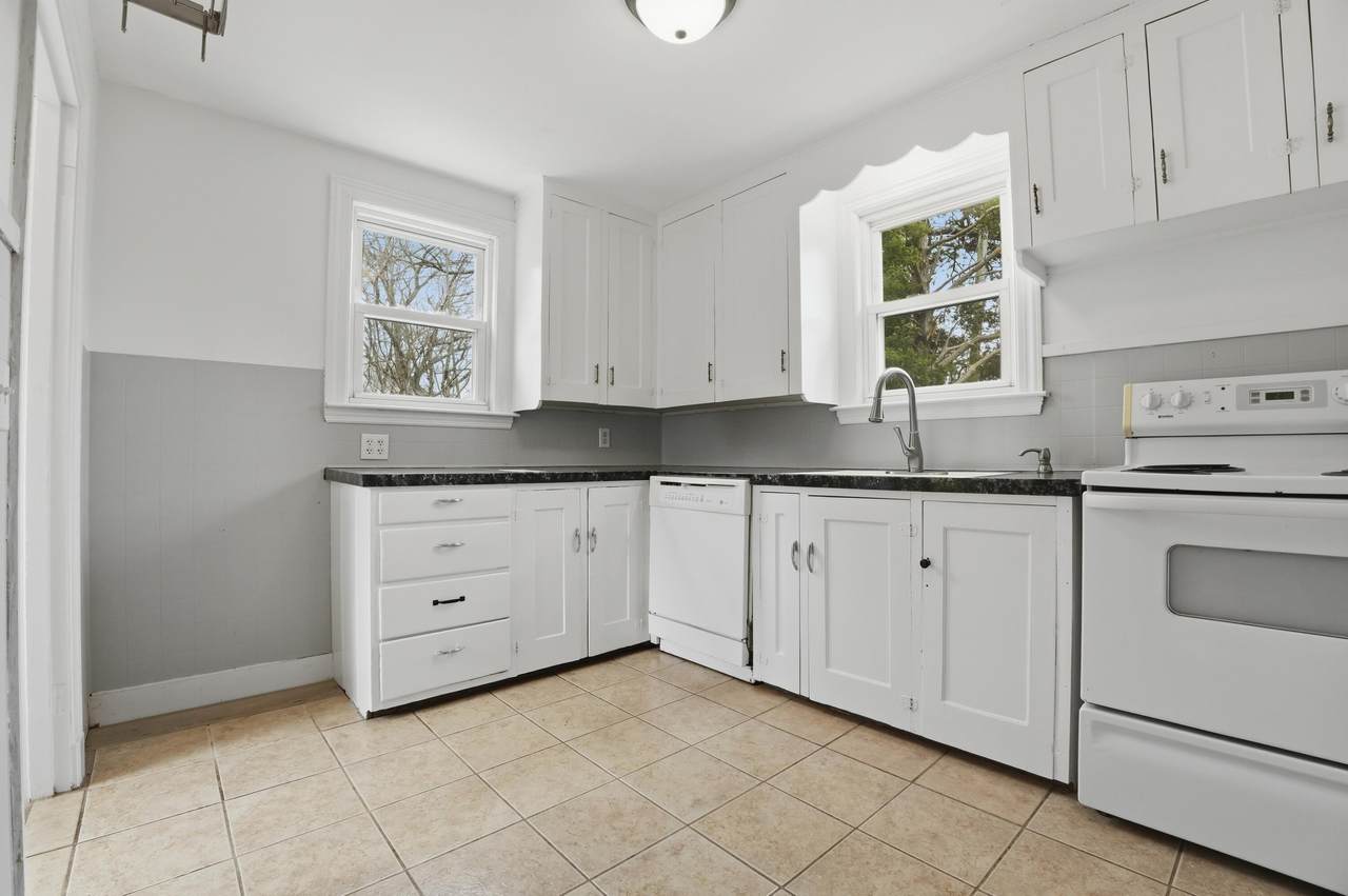 https://bt-photos.global.ssl.fastly.net/capecod/1280_boomver_2_22601533-2.jpg