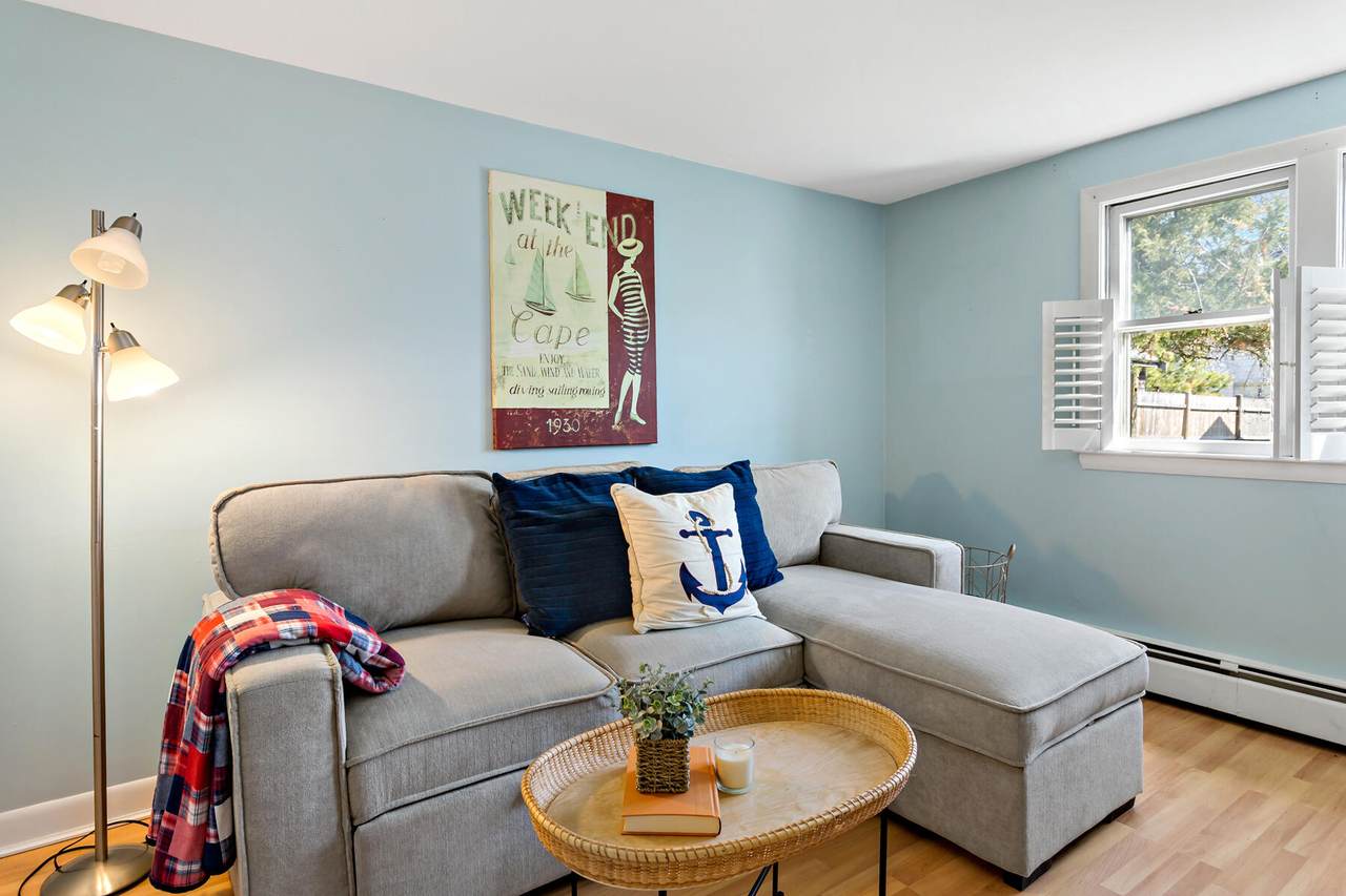558 Craigville Beach Road - Photo 1