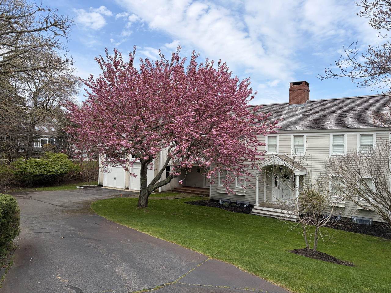 https://bt-photos.global.ssl.fastly.net/capecod/1280_boomver_2_22601737-2.jpg