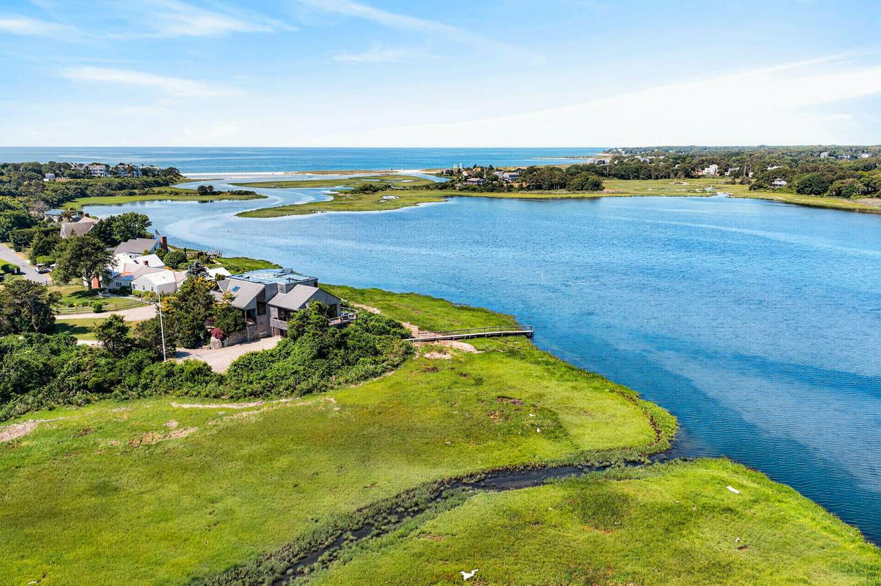 https://bt-photos.global.ssl.fastly.net/capecod/1280_boomver_2_22601752-2.jpg