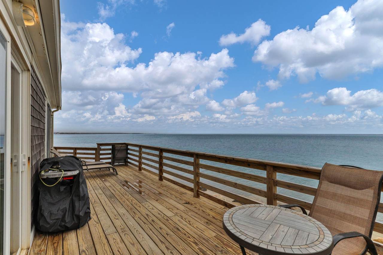 538 Shore Road - Photo 1