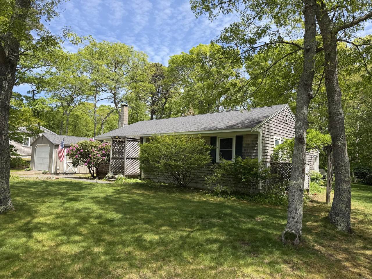 72 Tupelo Drive - Photo 1