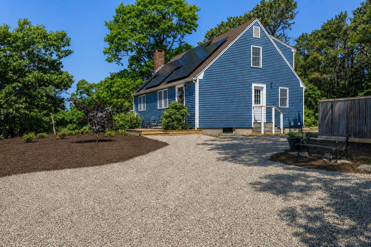 https://bt-photos.global.ssl.fastly.net/capecod/1280_boomver_2_22601858-2.jpg