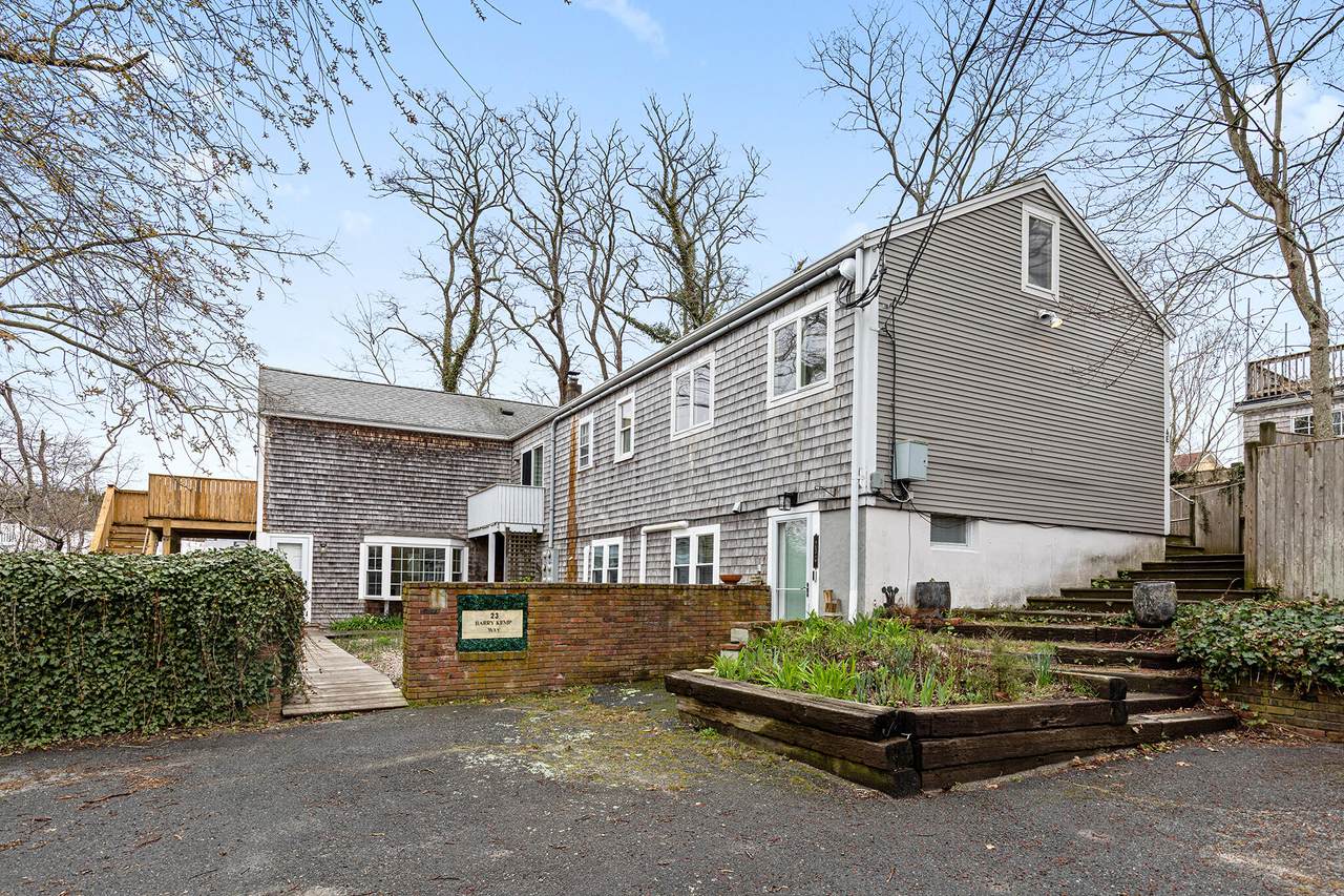 23 Harry Kemp Way - Photo 1