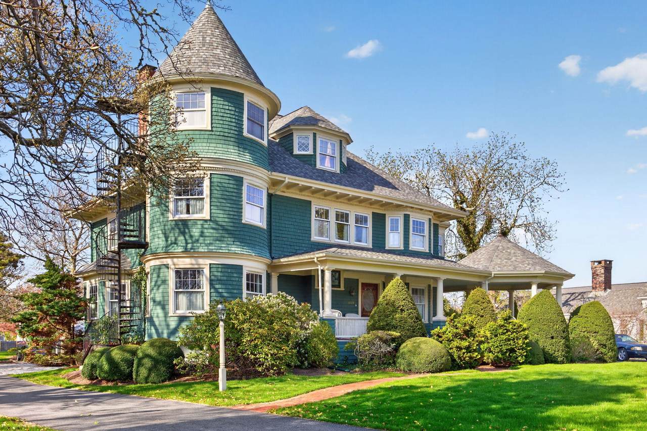 528 Main Street - Photo 1