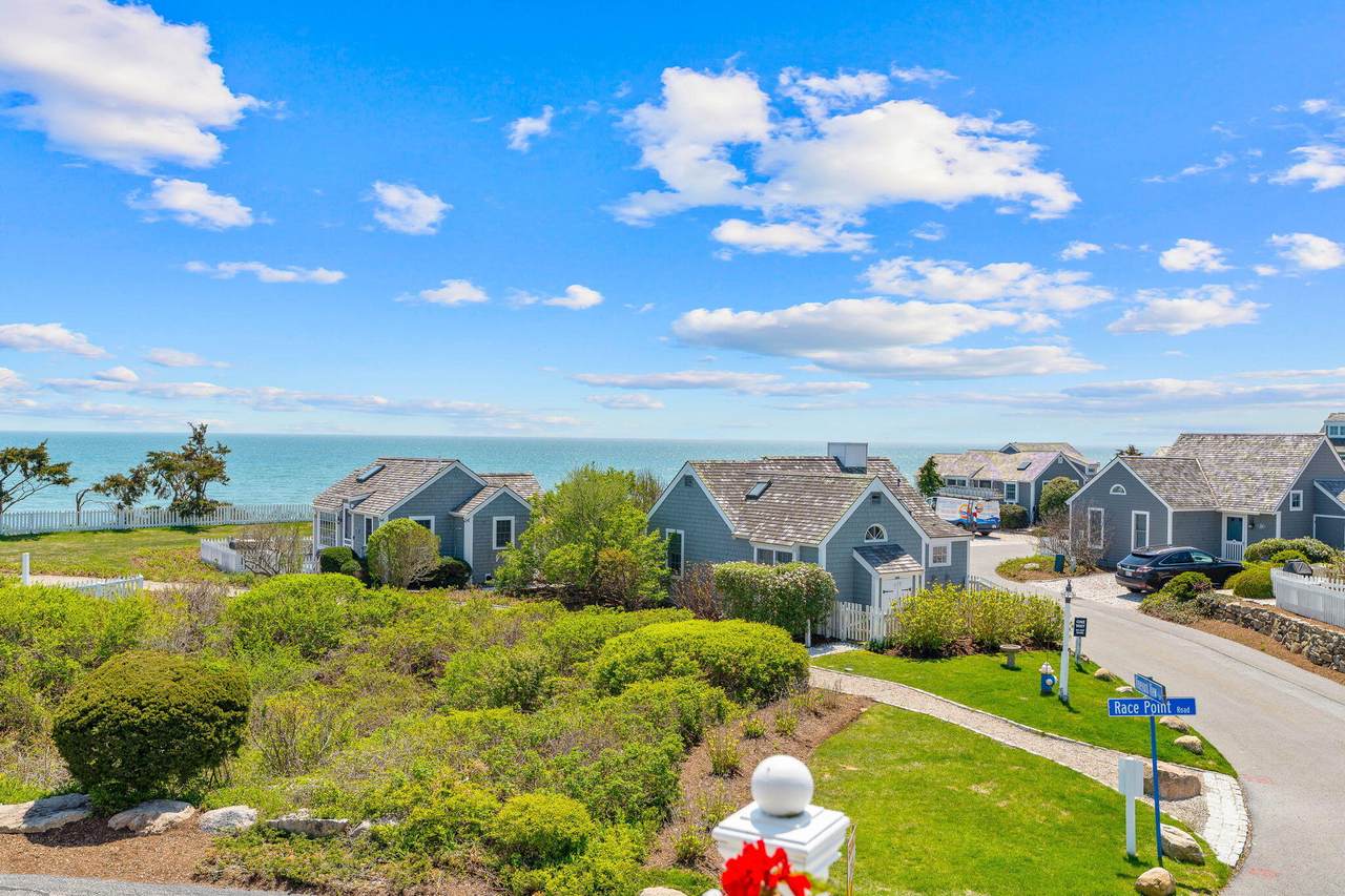 4 Race Point Road - Photo 1