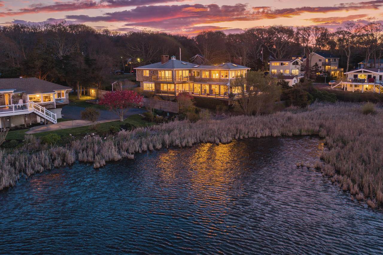 https://bt-photos.global.ssl.fastly.net/capecod/1280_boomver_2_22602146-2.jpg