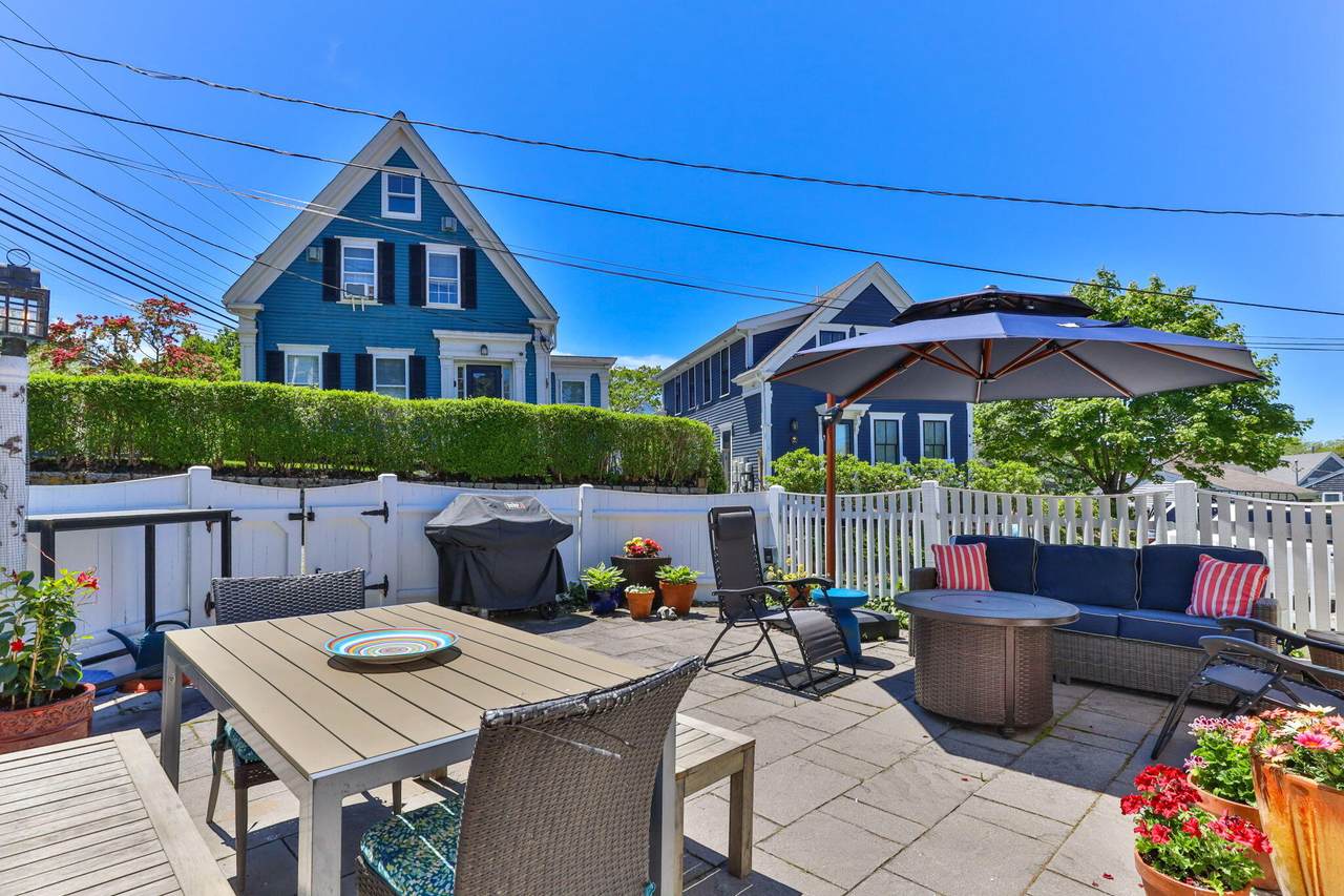 https://bt-photos.global.ssl.fastly.net/capecod/1280_boomver_2_22602295-2.jpg