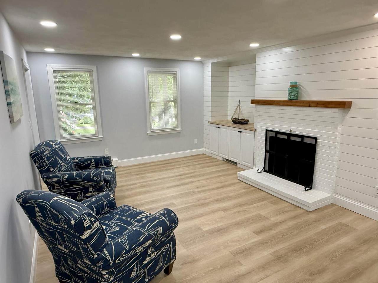 https://bt-photos.global.ssl.fastly.net/capecod/1280_boomver_2_22603016-2.jpg