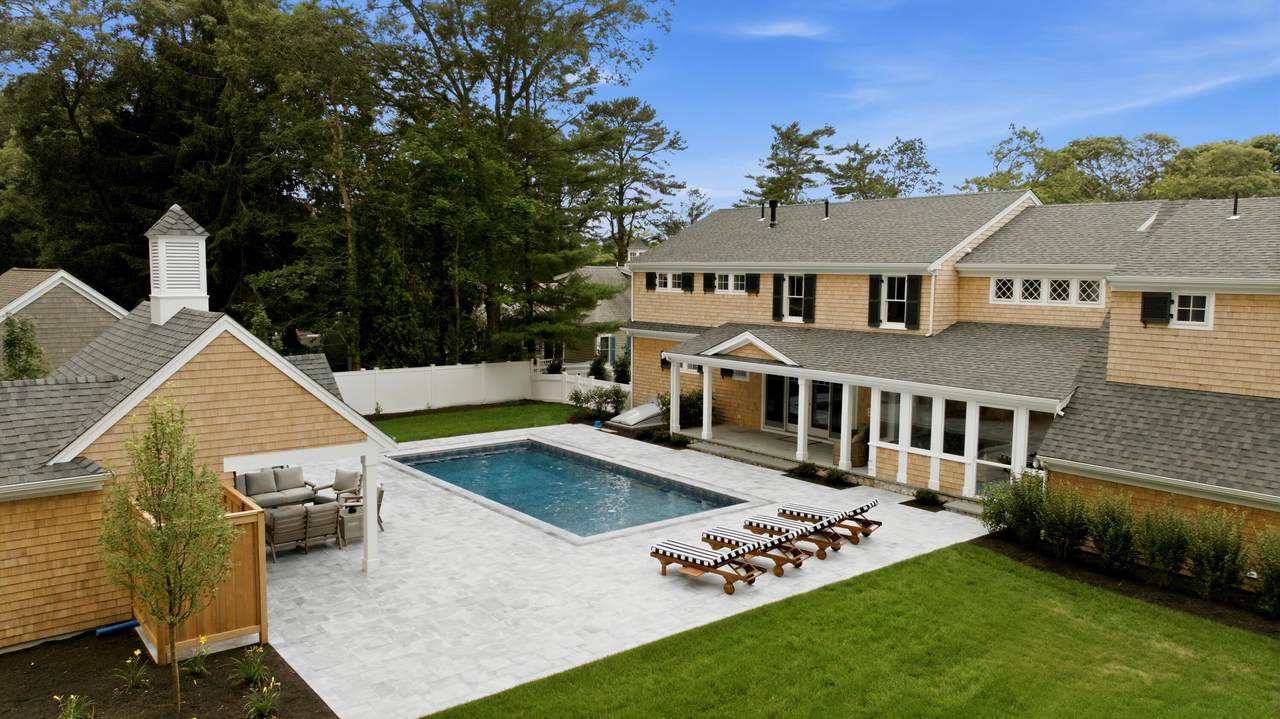 https://bt-photos.global.ssl.fastly.net/capecod/1280_boomver_3_22603117-2.jpg