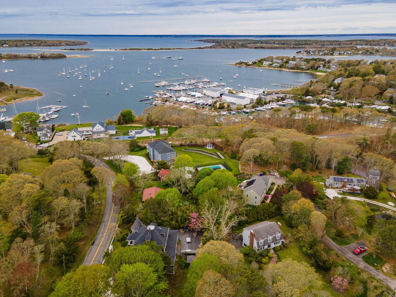 1120 Shore Road - Photo 1