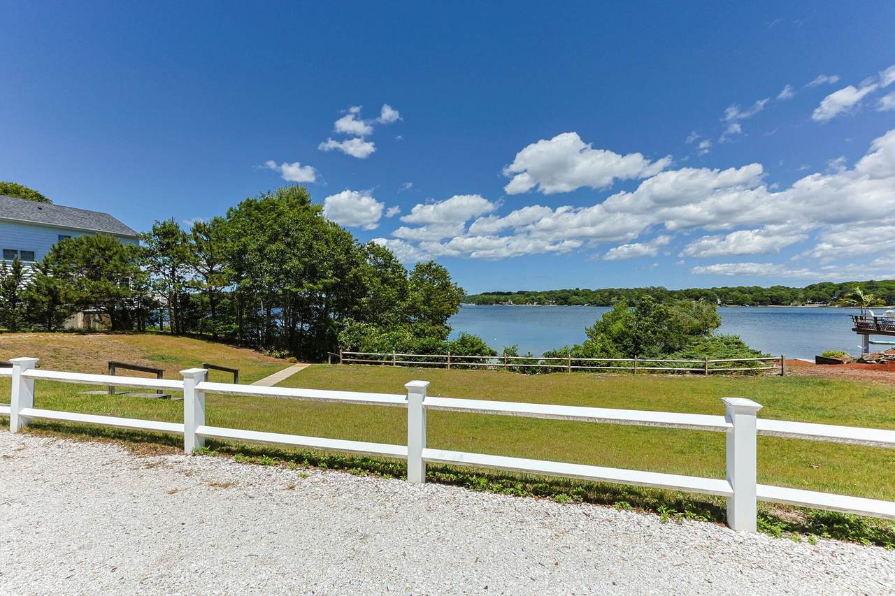 https://bt-photos.global.ssl.fastly.net/capecod/1280_boomver_1_22603128-2.jpg