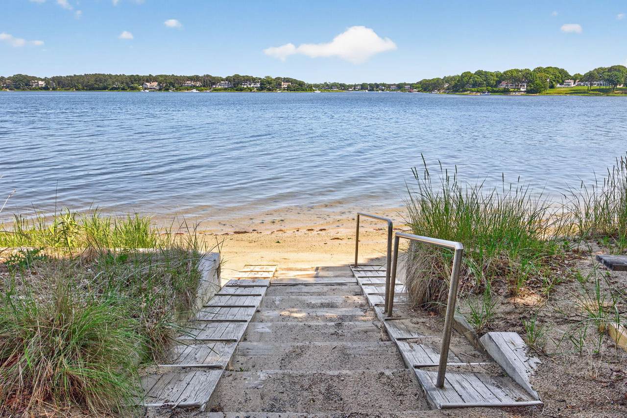 https://bt-photos.global.ssl.fastly.net/capecod/1280_boomver_2_22603355-2.jpg