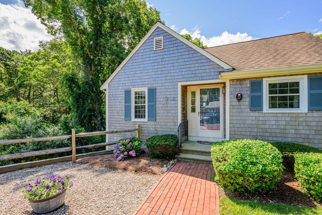 https://bt-photos.global.ssl.fastly.net/capecod/1280_boomver_2_22603518-2.jpg