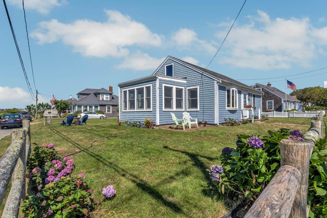 https://bt-photos.global.ssl.fastly.net/capecod/1280_boomver_2_22603521-2.jpg