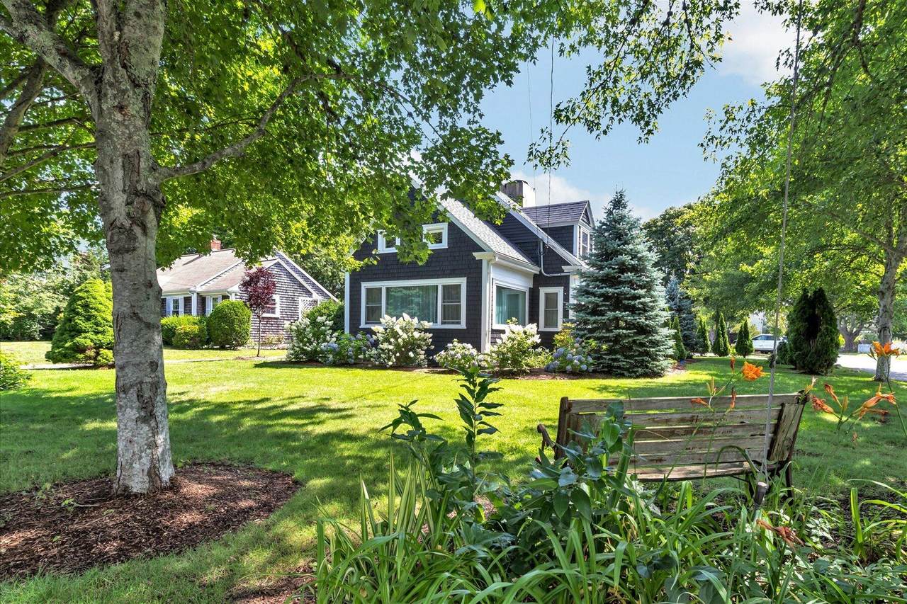 44 Maple Avenue - Photo 1