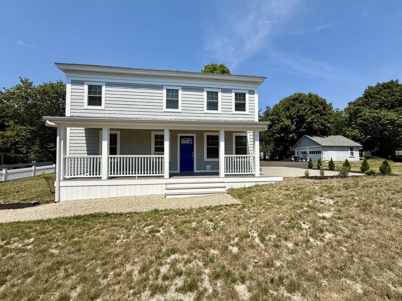 209 Bank Street - Photo 1