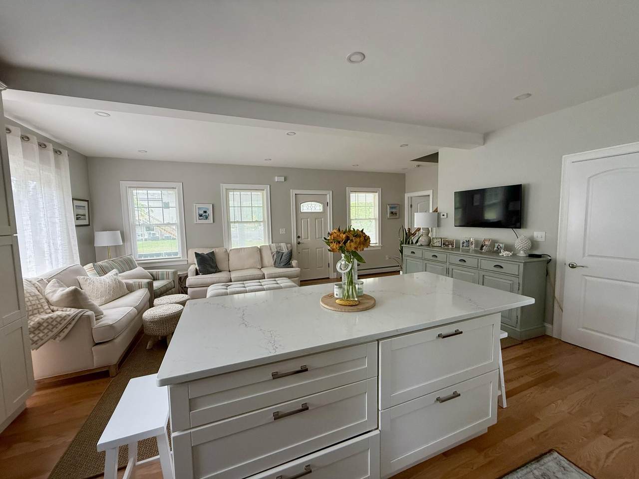 https://bt-photos.global.ssl.fastly.net/capecod/1280_boomver_2_22603692-2.jpg