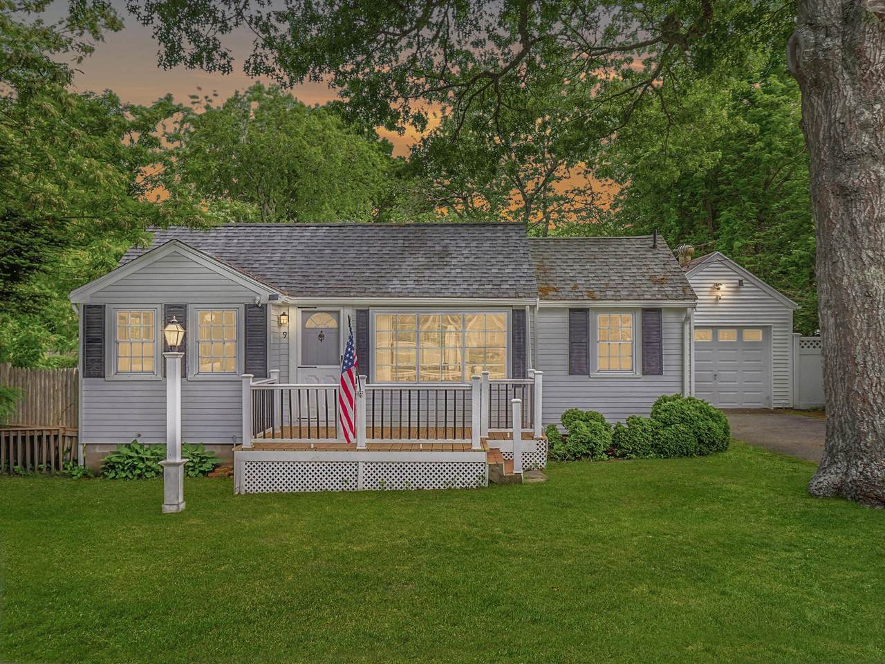 9 Silver Leaf Lane - Photo 1