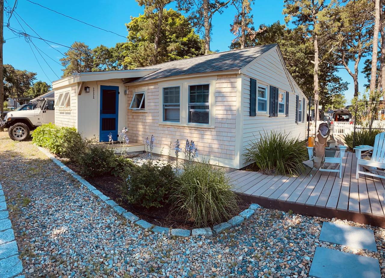 262 Old Wharf Road - Photo 1