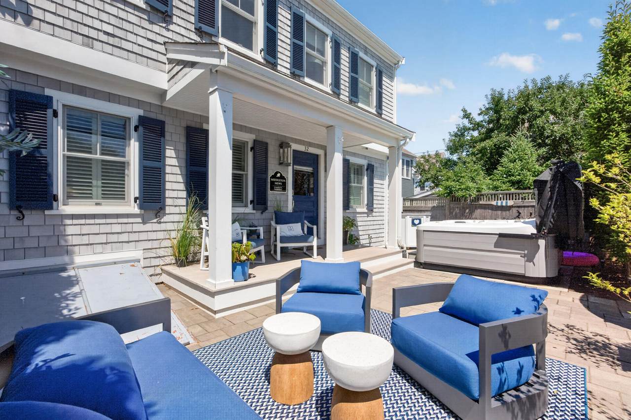 32 Bradford Street - Photo 1
