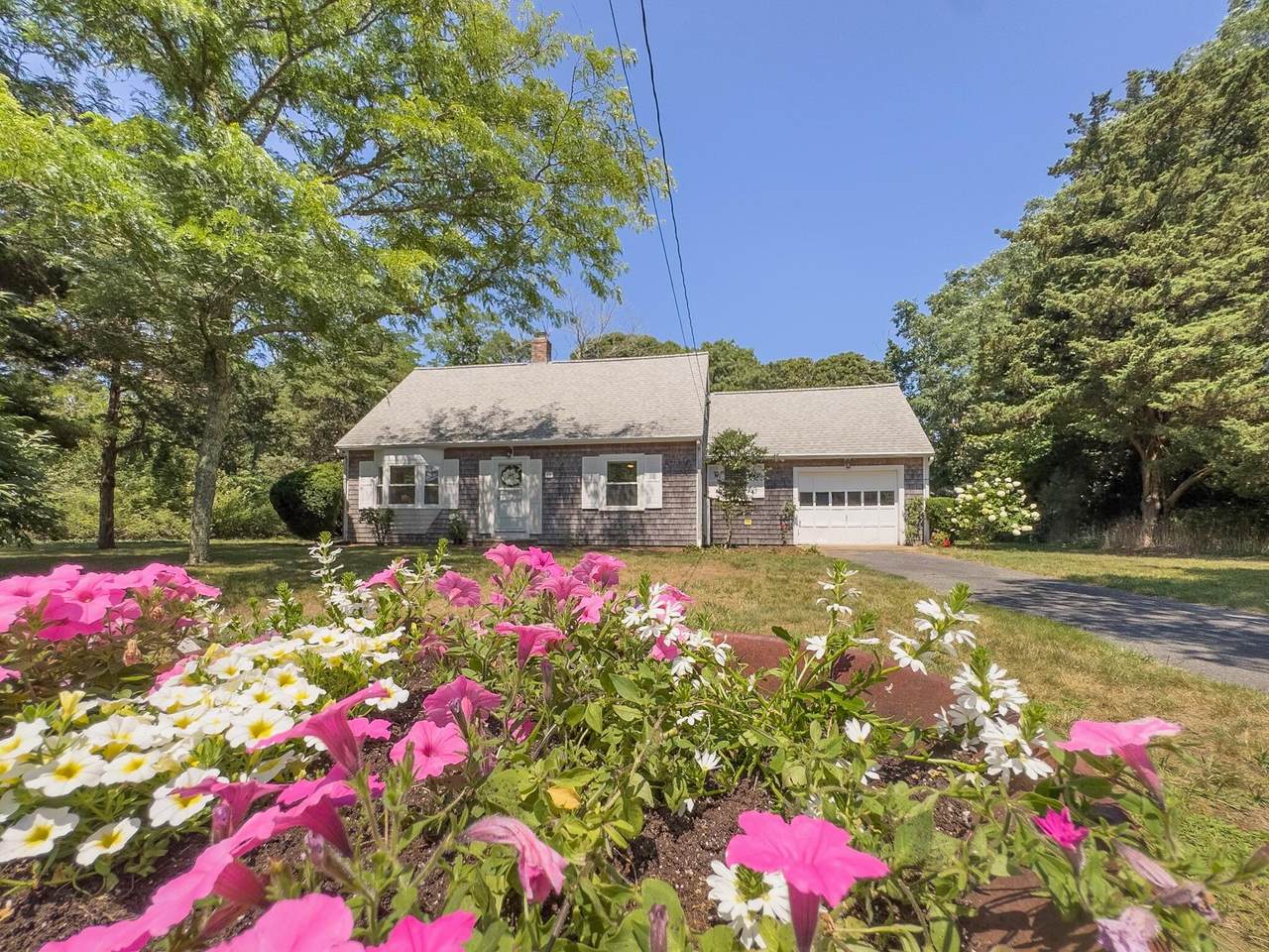35 Meadow Drive - Photo 1