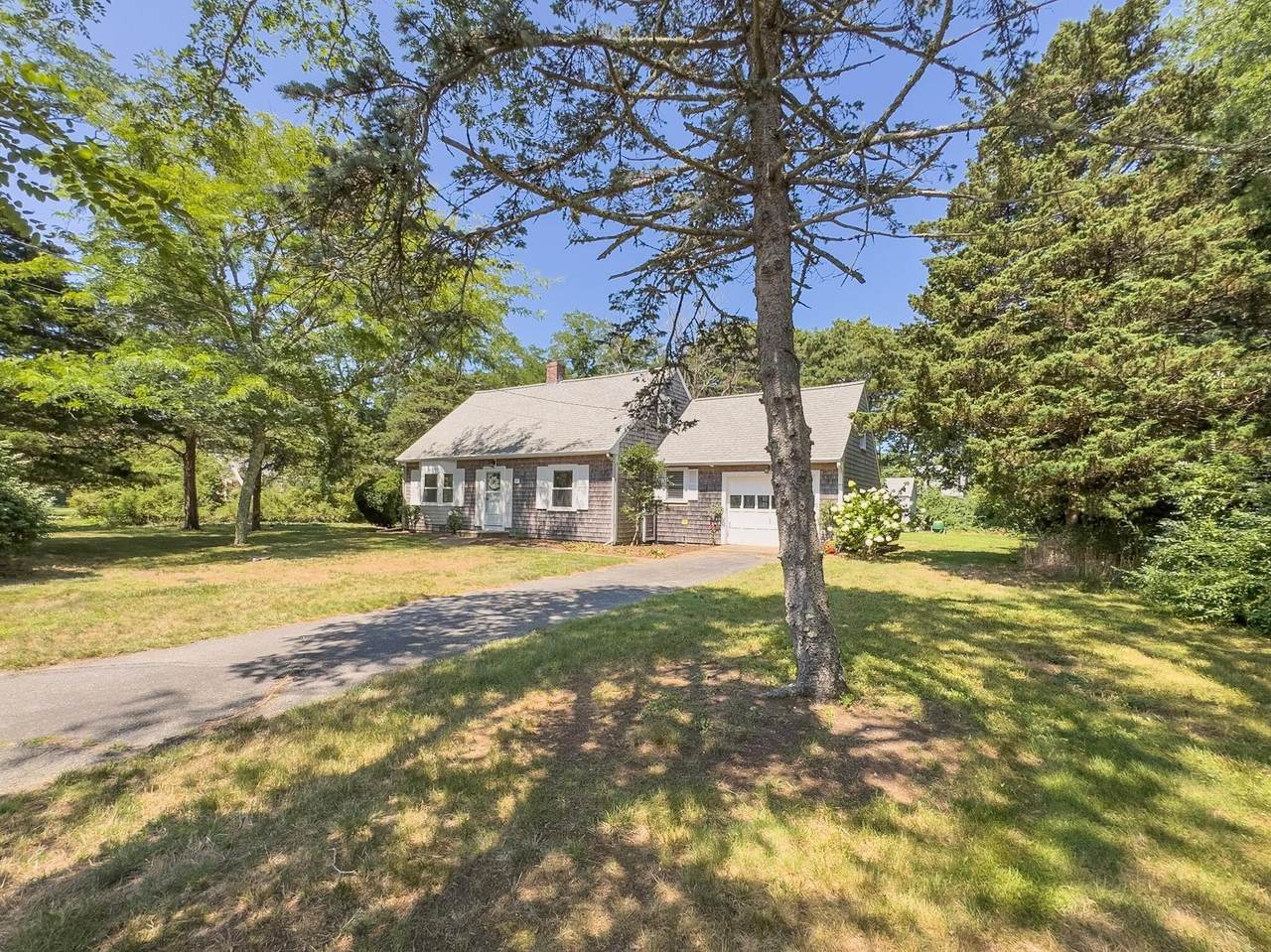 https://bt-photos.global.ssl.fastly.net/capecod/1280_boomver_2_22603959-2.jpg