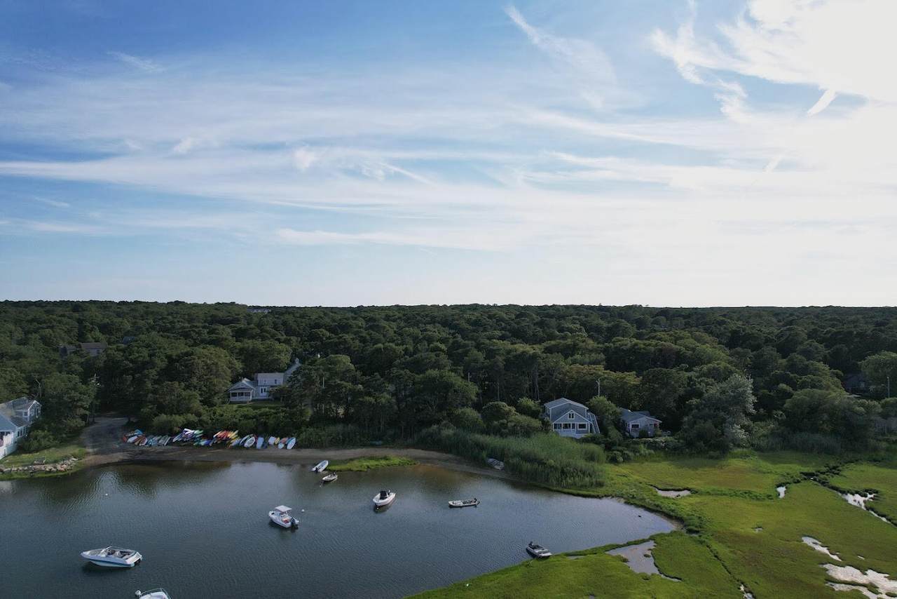 https://bt-photos.global.ssl.fastly.net/capecod/1280_boomver_1_22604053-2.jpg