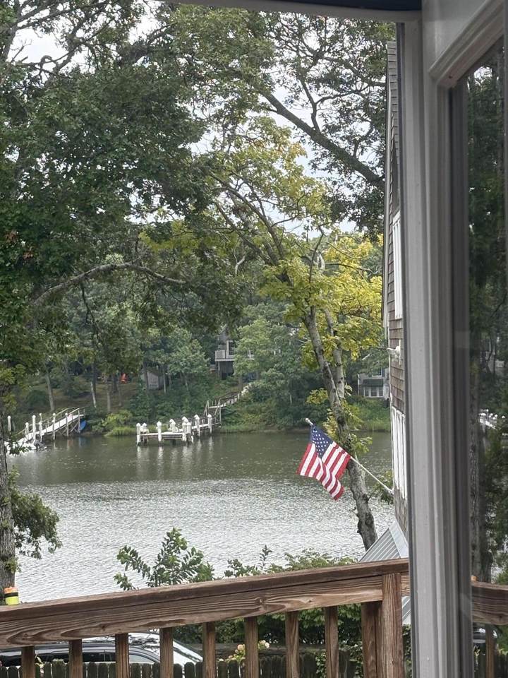 https://bt-photos.global.ssl.fastly.net/capecod/1280_boomver_2_22604075-2.jpg