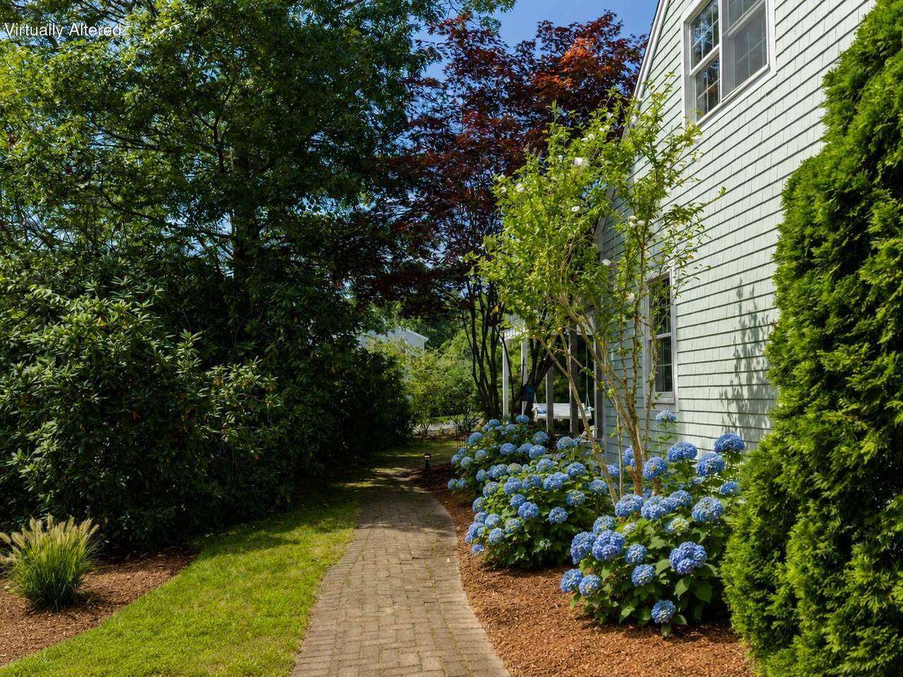 https://bt-photos.global.ssl.fastly.net/capecod/1280_boomver_2_22604124-2.jpg