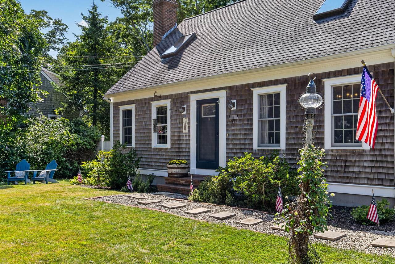 https://bt-photos.global.ssl.fastly.net/capecod/1280_boomver_2_22604314-2.jpg
