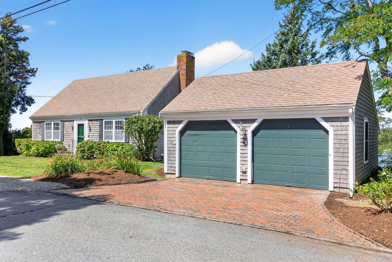 https://bt-photos.global.ssl.fastly.net/capecod/1280_boomver_2_22604315-2.jpg