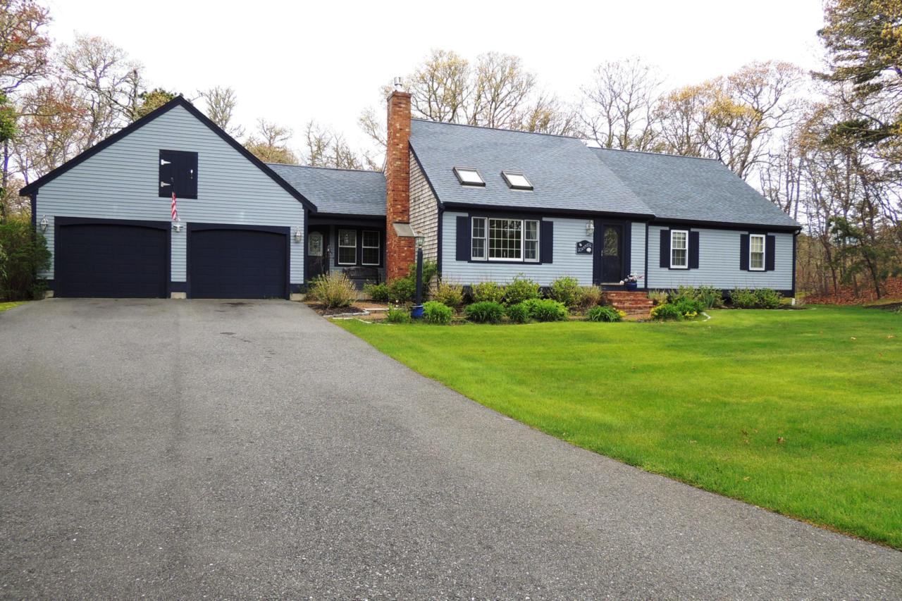 19 Crestview Drive - Photo 1