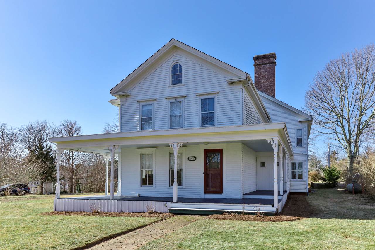 1515 Baker Avenue - Photo 1
