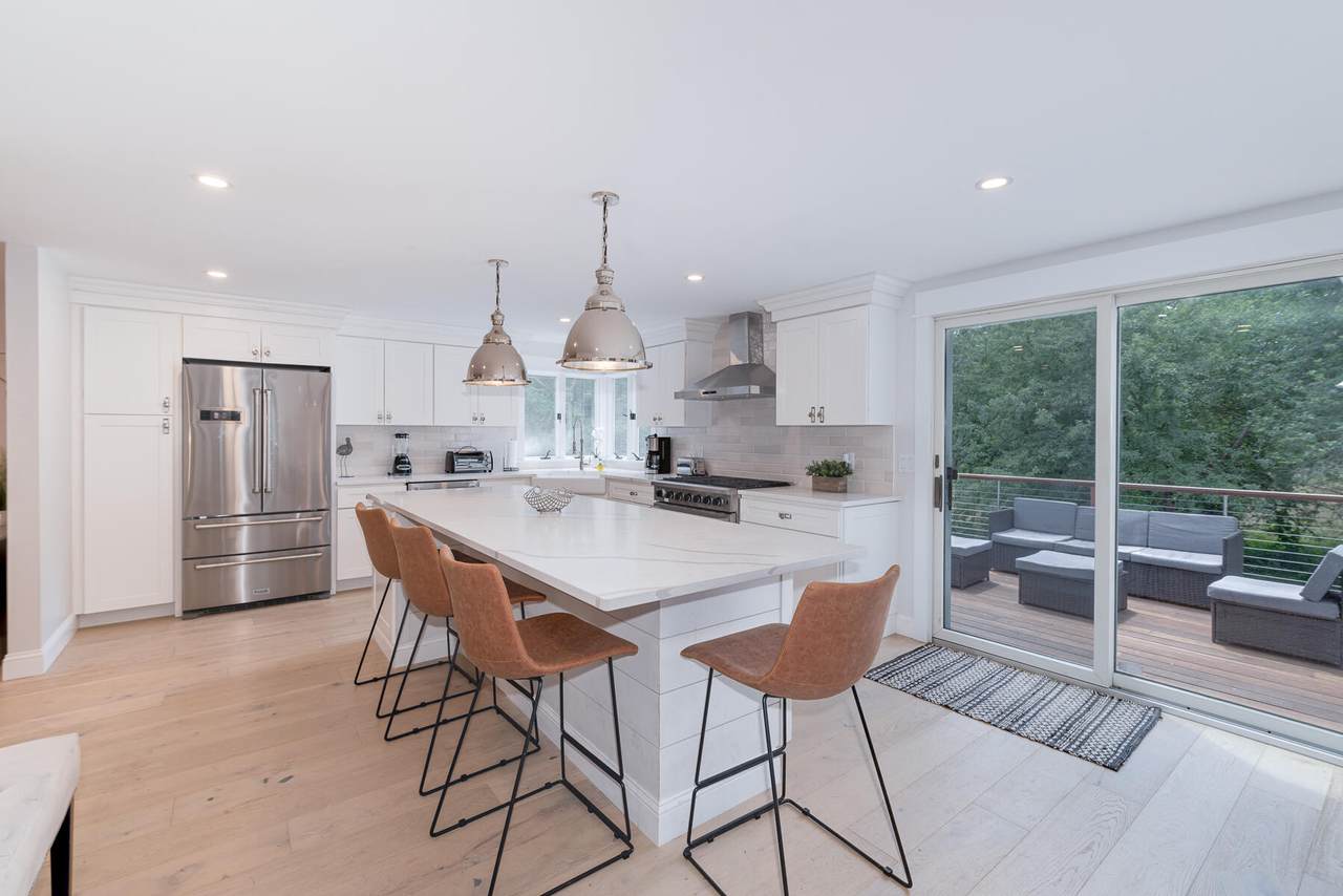42 Pond Street - Photo 1