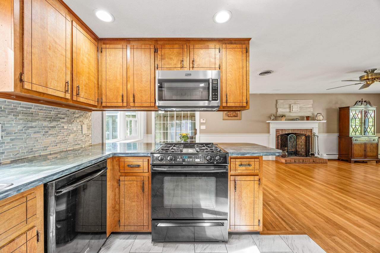 19 Seth Parker Road - Photo 1