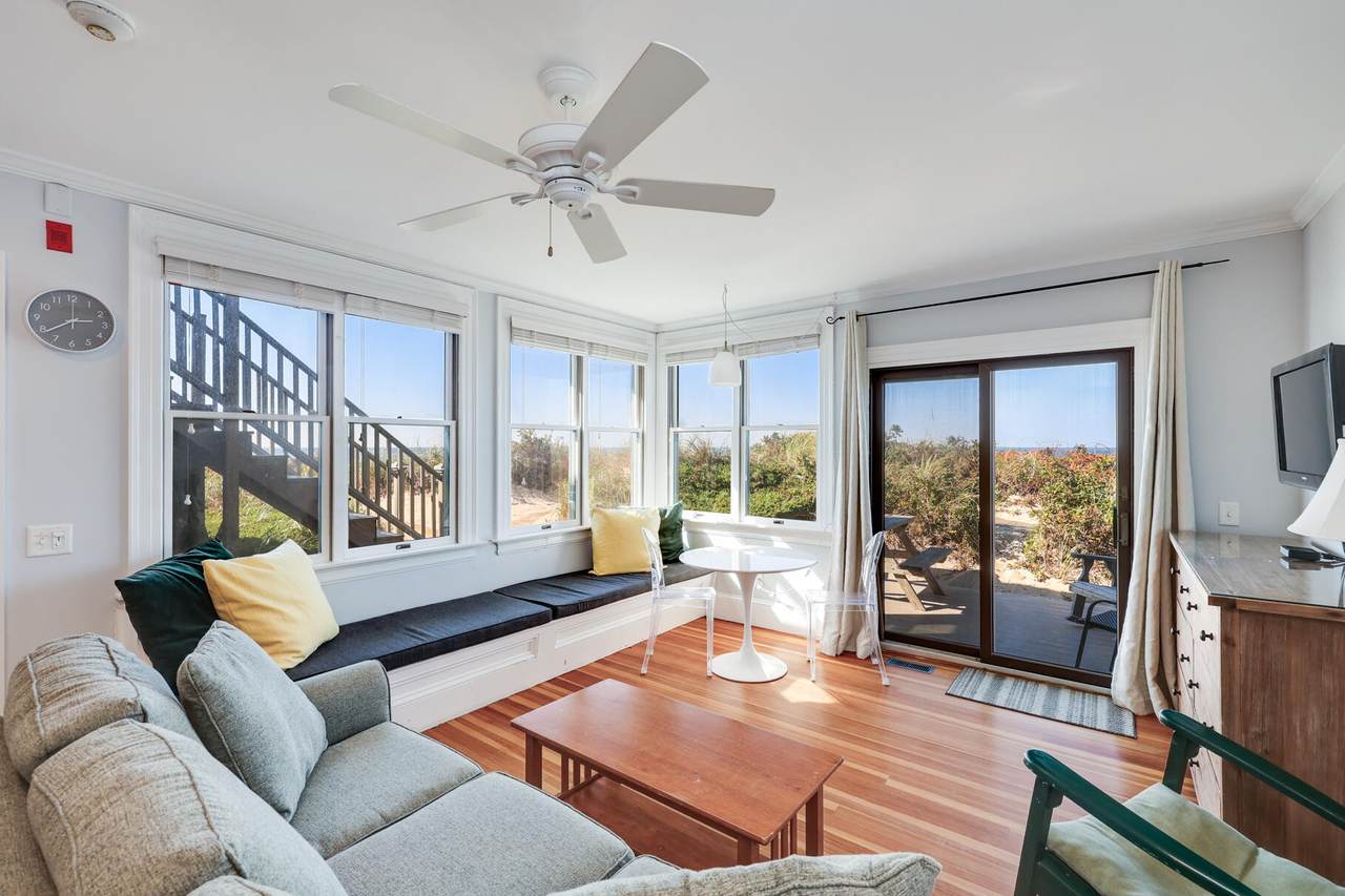 261 Linnell Landing Road - Photo 1